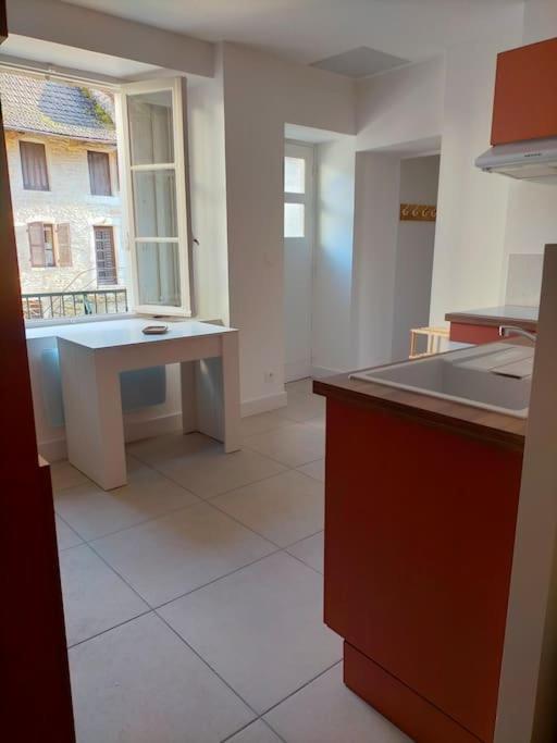"Le Boheme", Logement Cosy, Au Calme Vertrieu 외부 사진
