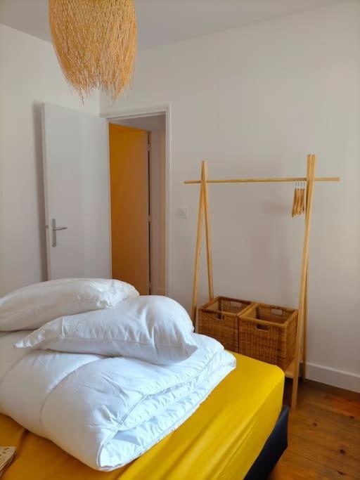"Le Boheme", Logement Cosy, Au Calme Vertrieu 외부 사진